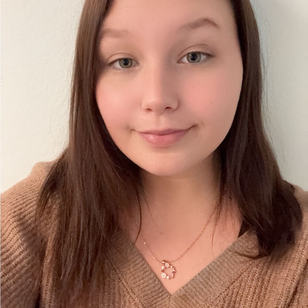 Meet your Posher, Mikayla